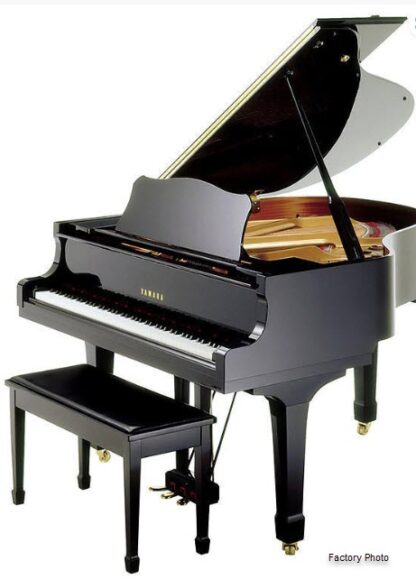 Yamaha Baby Grand