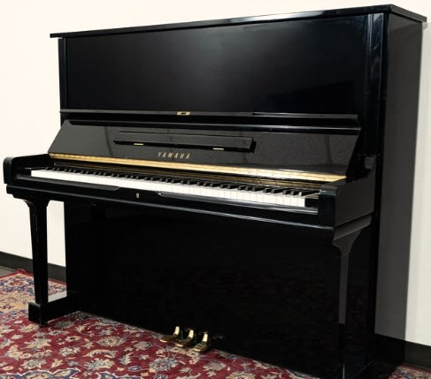 Yamaha U3 Piano Re-furbished – As-New